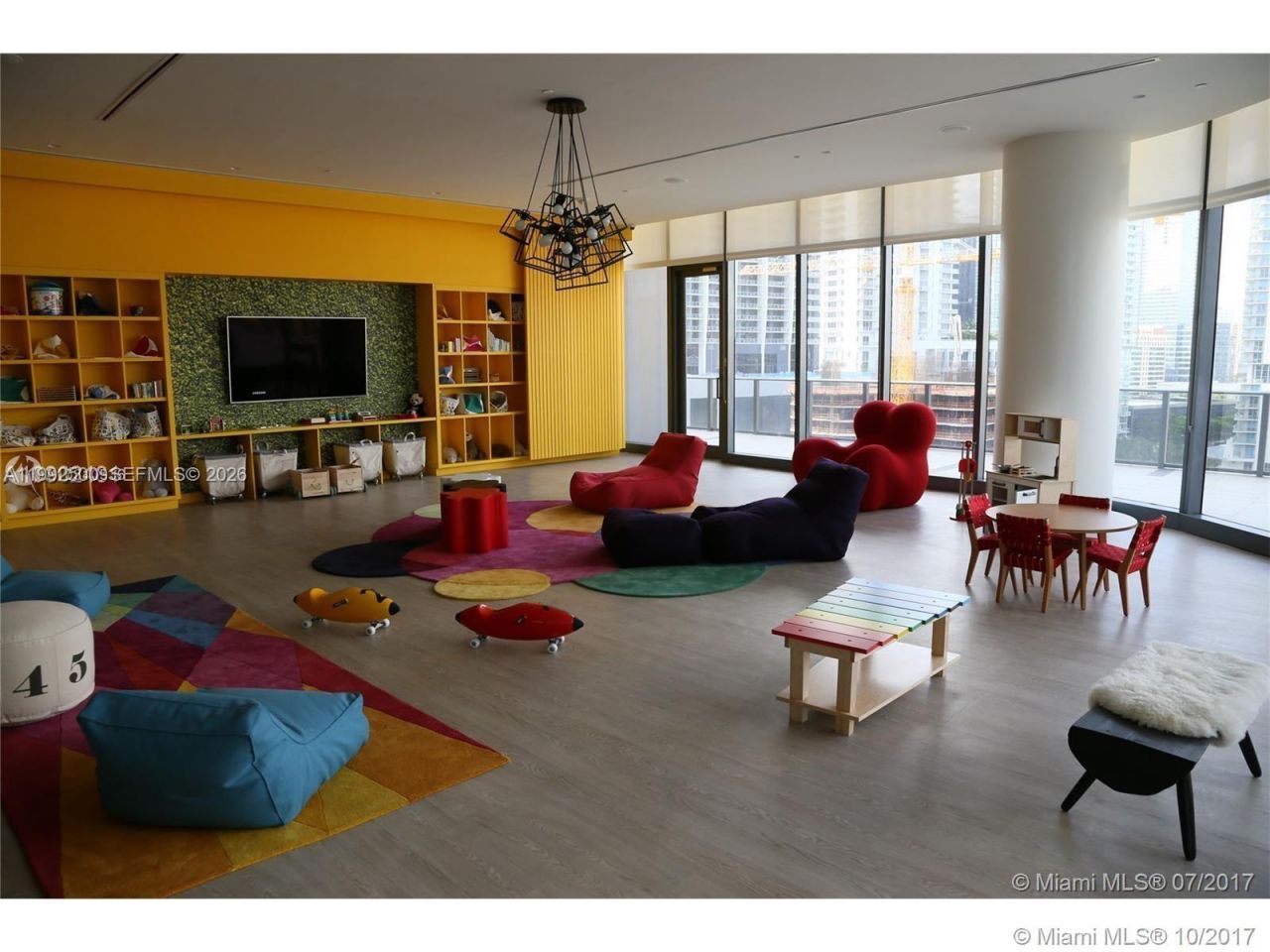 55 SW 9th St, Unit 3709, Miami, FL 33130 Photo
