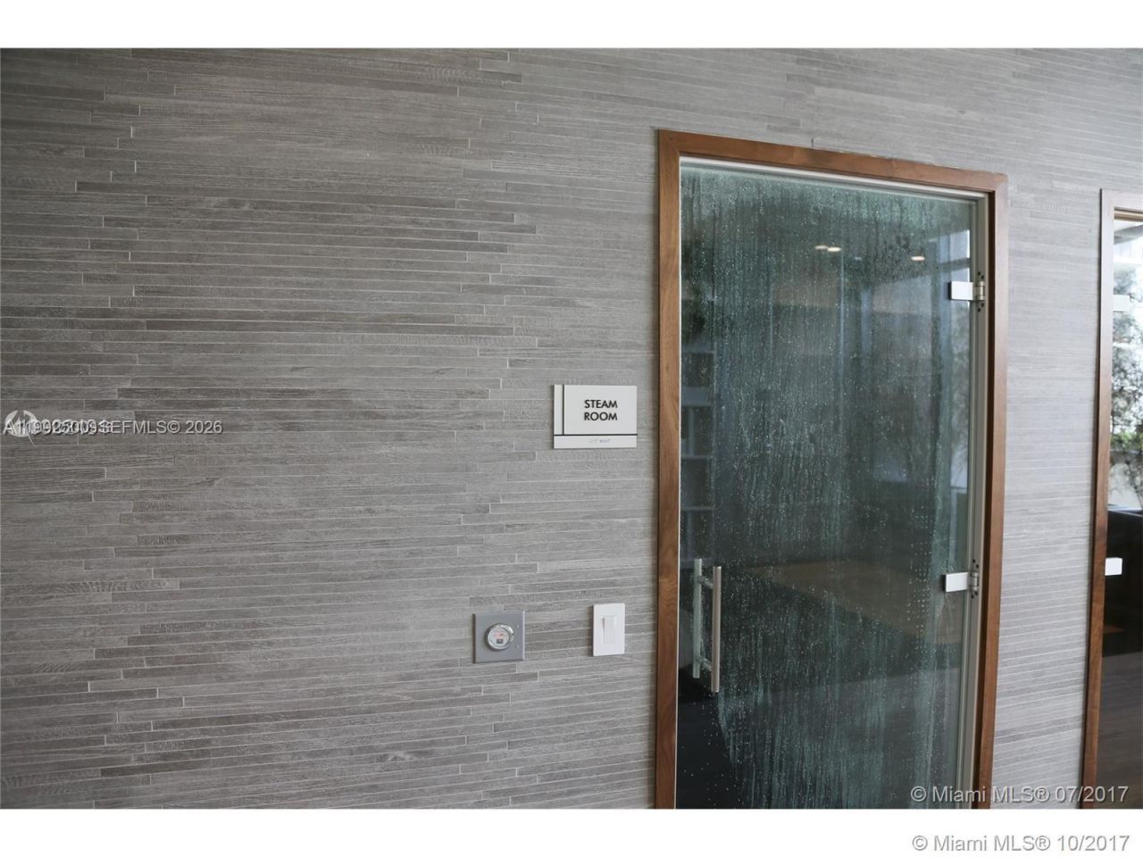 55 SW 9th St, Unit 3709, Miami, FL 33130 Photo