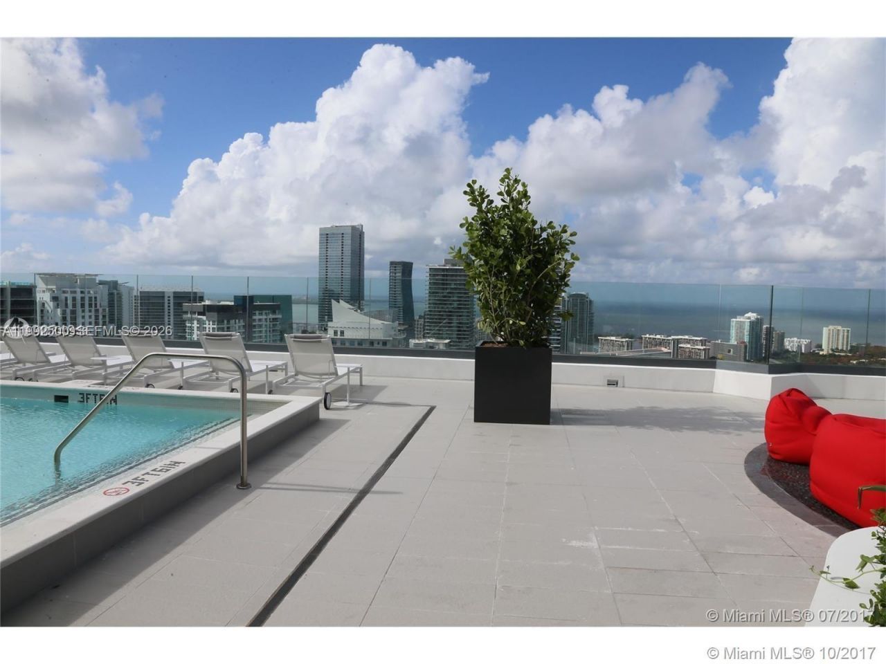 55 SW 9th St, Unit 3709, Miami, FL 33130 Photo