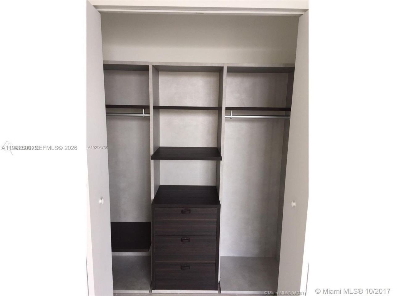 55 SW 9th St, Unit 3709, Miami, FL 33130 Photo