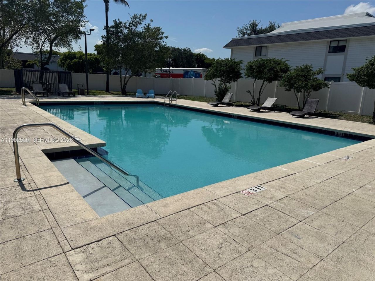 6155 NW 186th St, Unit 207, Hialeah, FL 33015 Photo