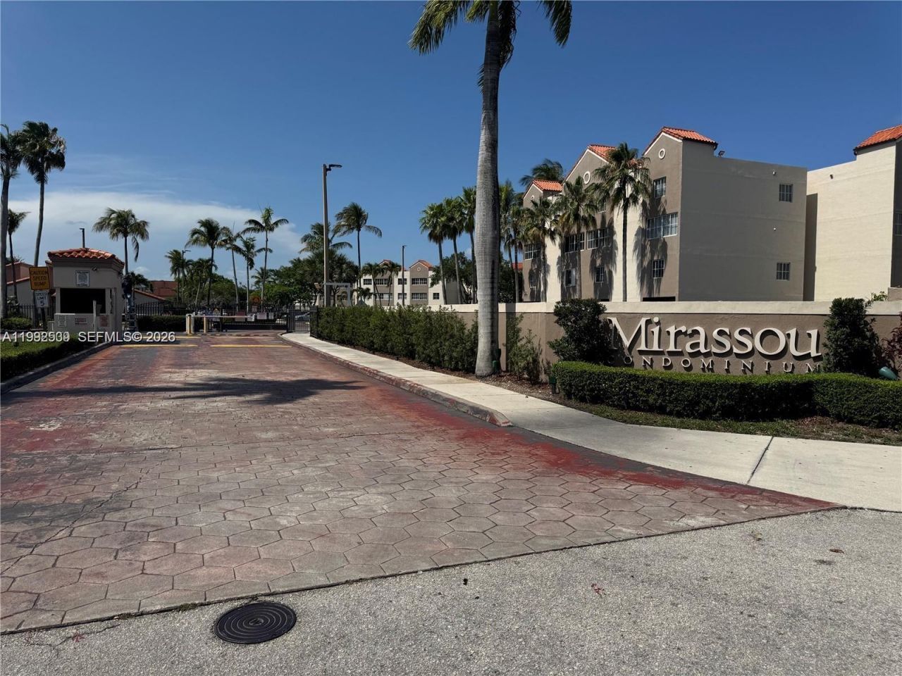 6155 NW 186th St, Unit 207, Hialeah, FL 33015 Photo