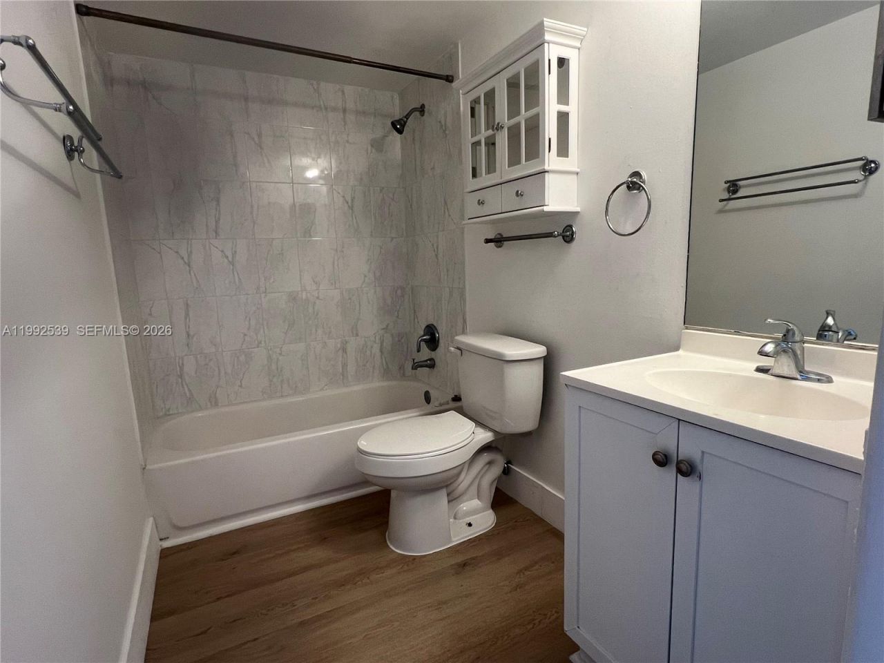 6155 NW 186th St, Unit 207, Hialeah, FL 33015 Photo