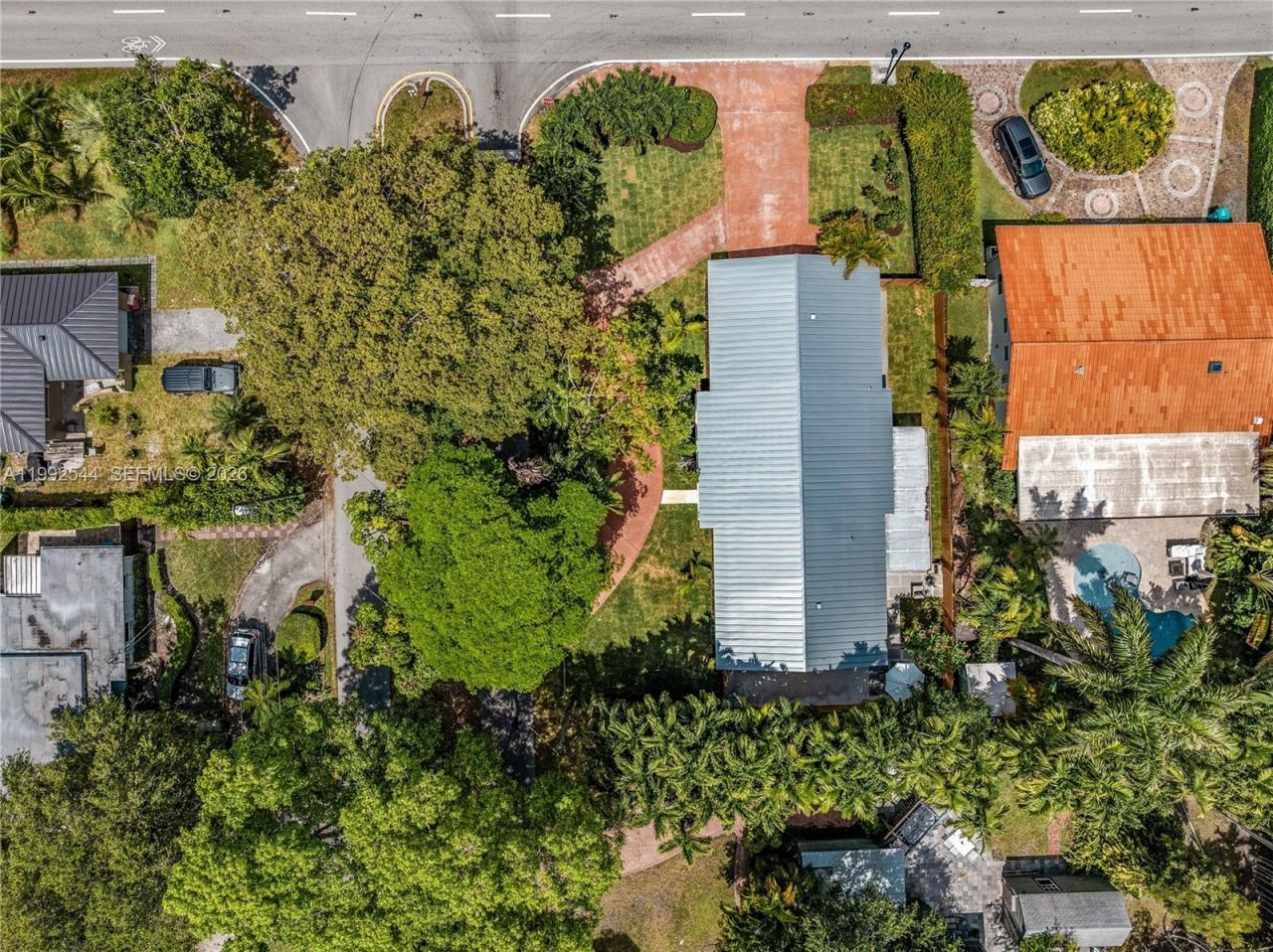 615 NE 115th St, Biscayne Park, FL 33161 Photo