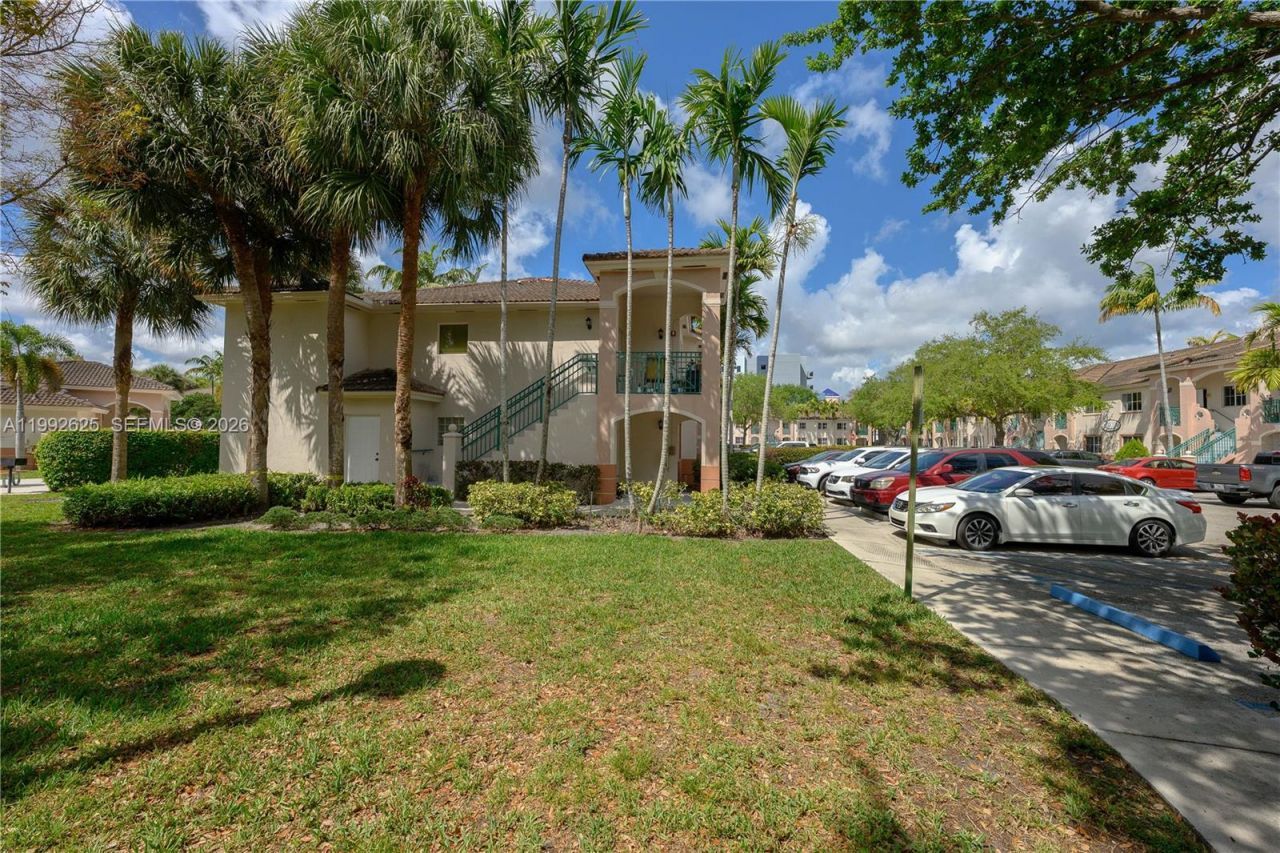 7760 NW 22nd St, Unit 103, Pembroke Pines, FL 33024 Photo