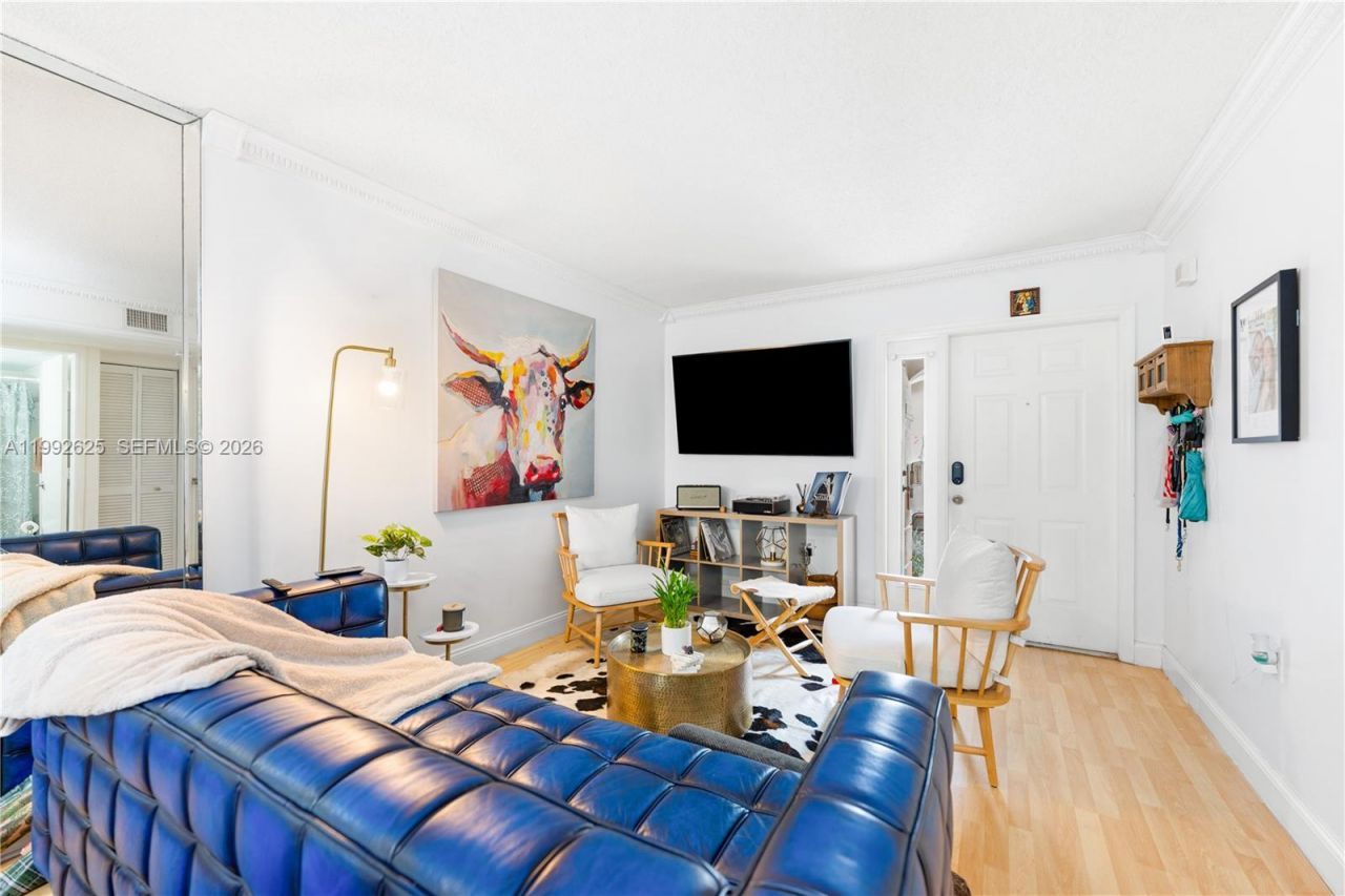 7760 NW 22nd St, Unit 103, Pembroke Pines, FL 33024 Photo