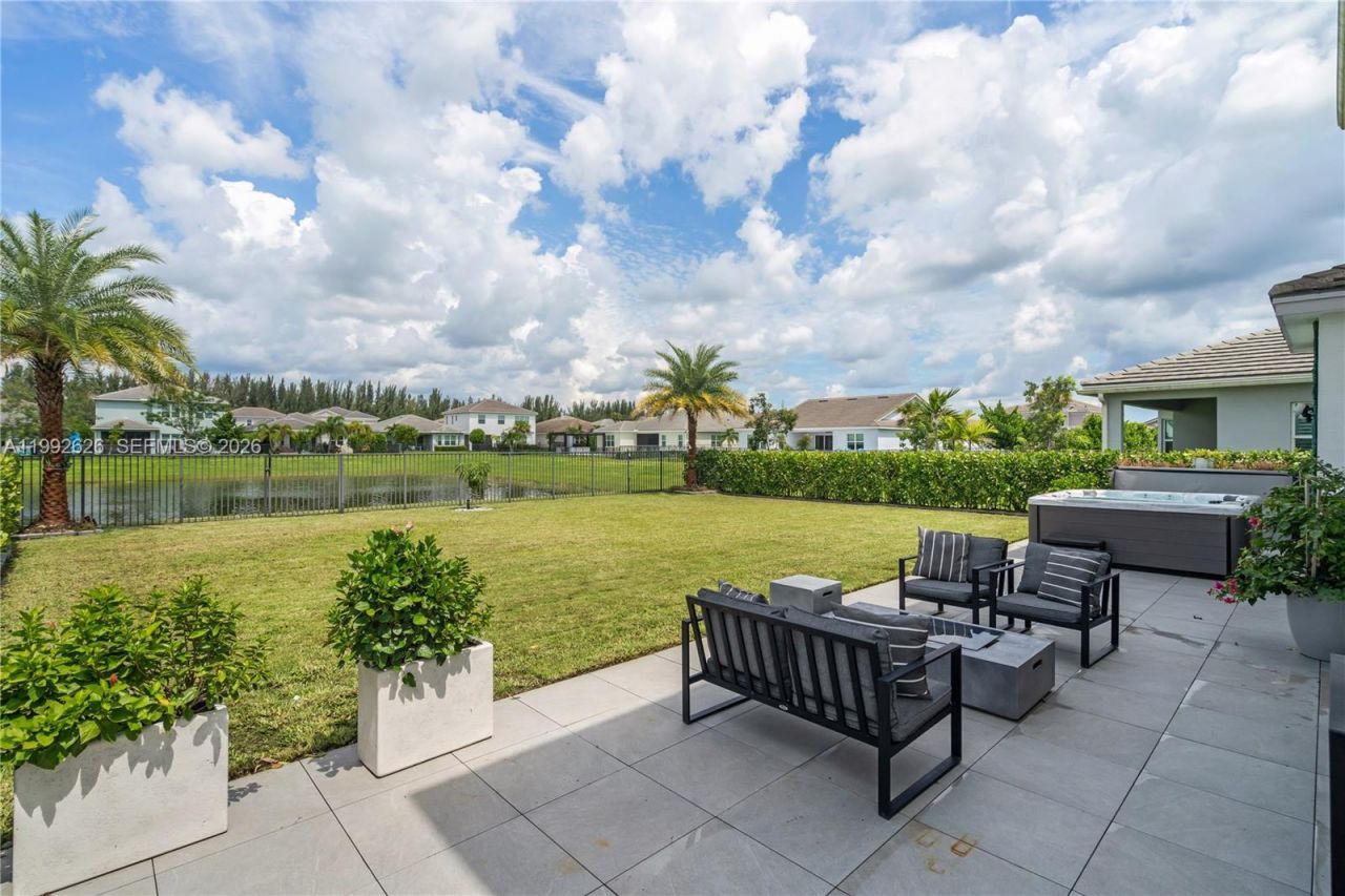 15769 Hummingbird Ln , Westlake, FL 33470 Photo