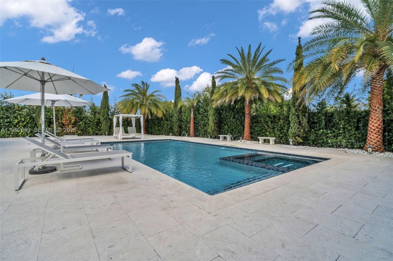 21301 SW 132nd Ct, Miami, FL 33177 Photo