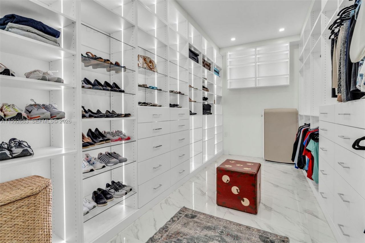 21301 SW 132nd Ct , Miami, FL 33177 Photo