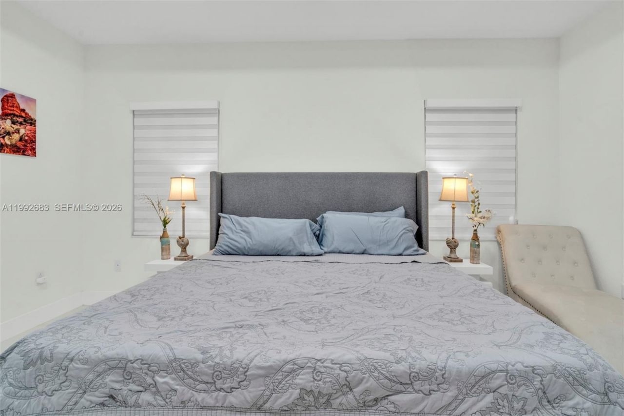 21301 SW 132nd Ct, Miami, FL 33177 Photo