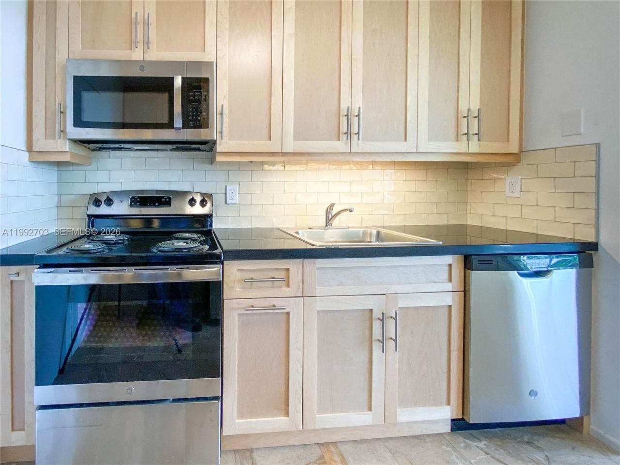 9800 W Bay Harbor Dr , Unit 602, Bay Harbor Islands, FL 33154 Photo