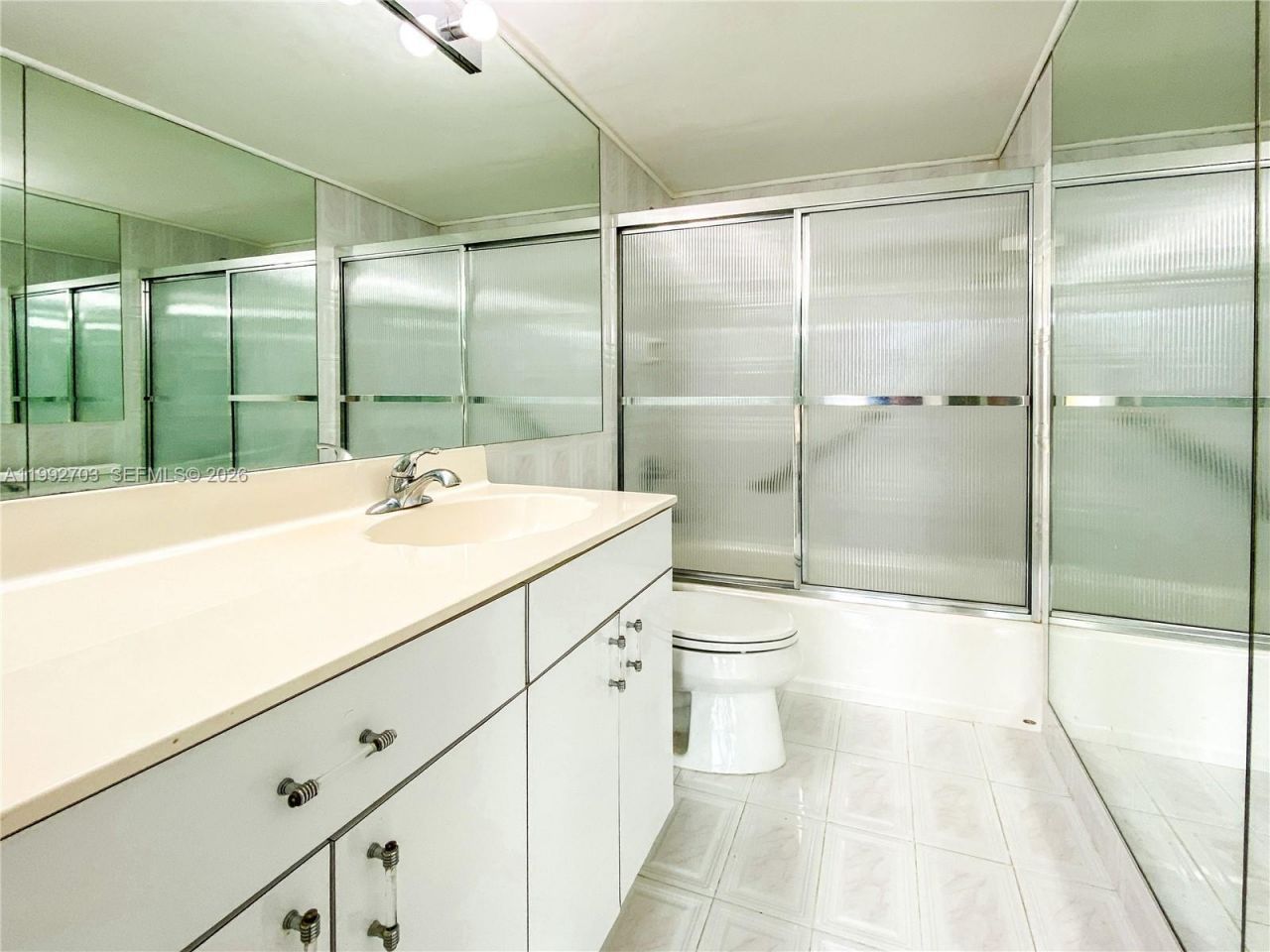 9800 W Bay Harbor Dr , Unit 602, Bay Harbor Islands, FL 33154 Photo