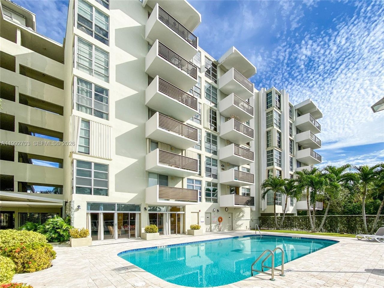 9800 W Bay Harbor Dr , Unit 602, Bay Harbor Islands, FL 33154 Photo