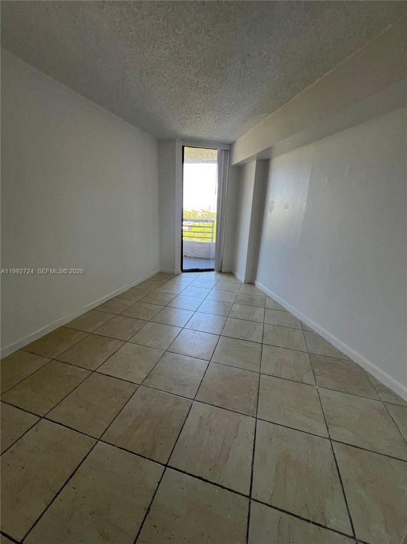 3300 NE 191st St, Unit 909, Aventura, FL 33180 Photo