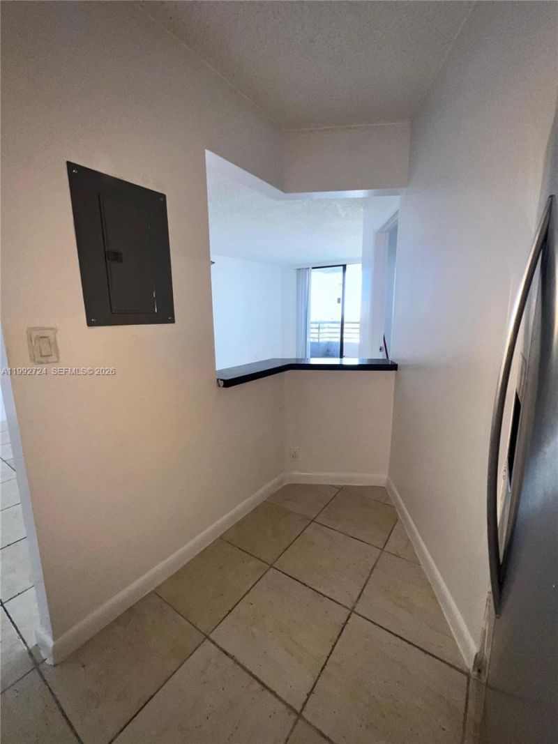 3300 NE 191st St, Unit 909, Aventura, FL 33180 Photo