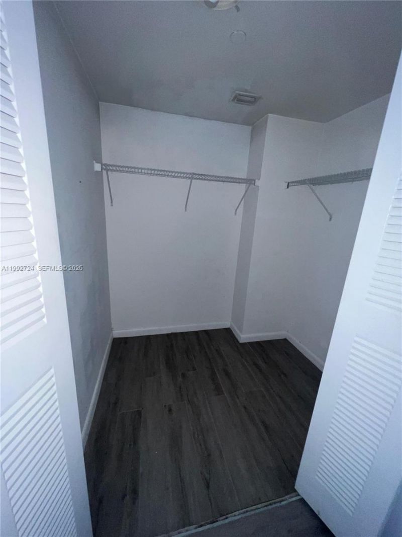 3300 NE 191st St, Unit 909, Aventura, FL 33180 Photo
