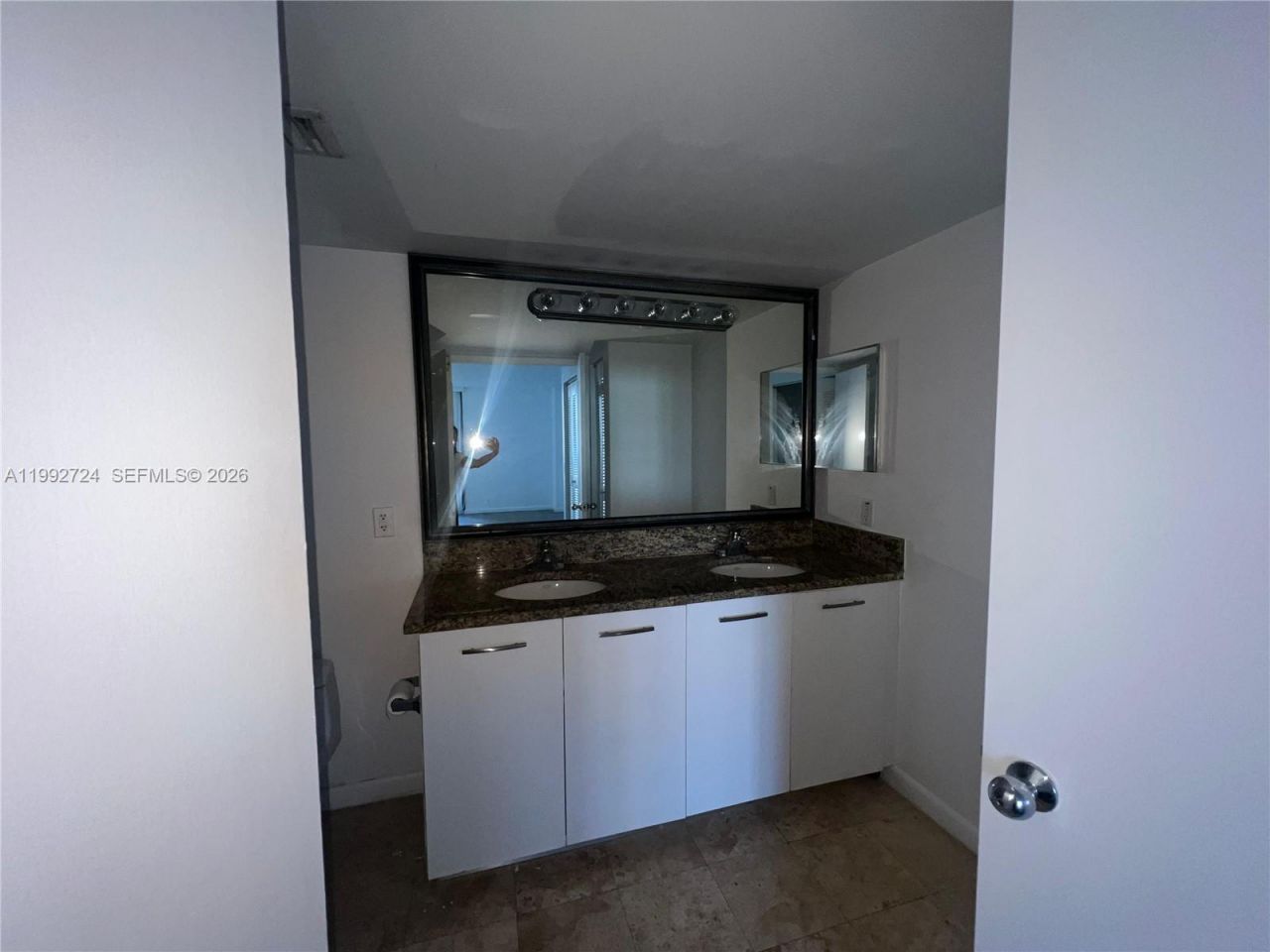 3300 NE 191st St, Unit 909, Aventura, FL 33180 Photo