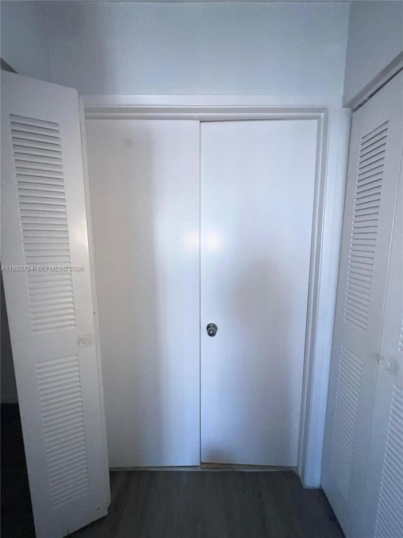 3300 NE 191st St, Unit 909, Aventura, FL 33180 Photo