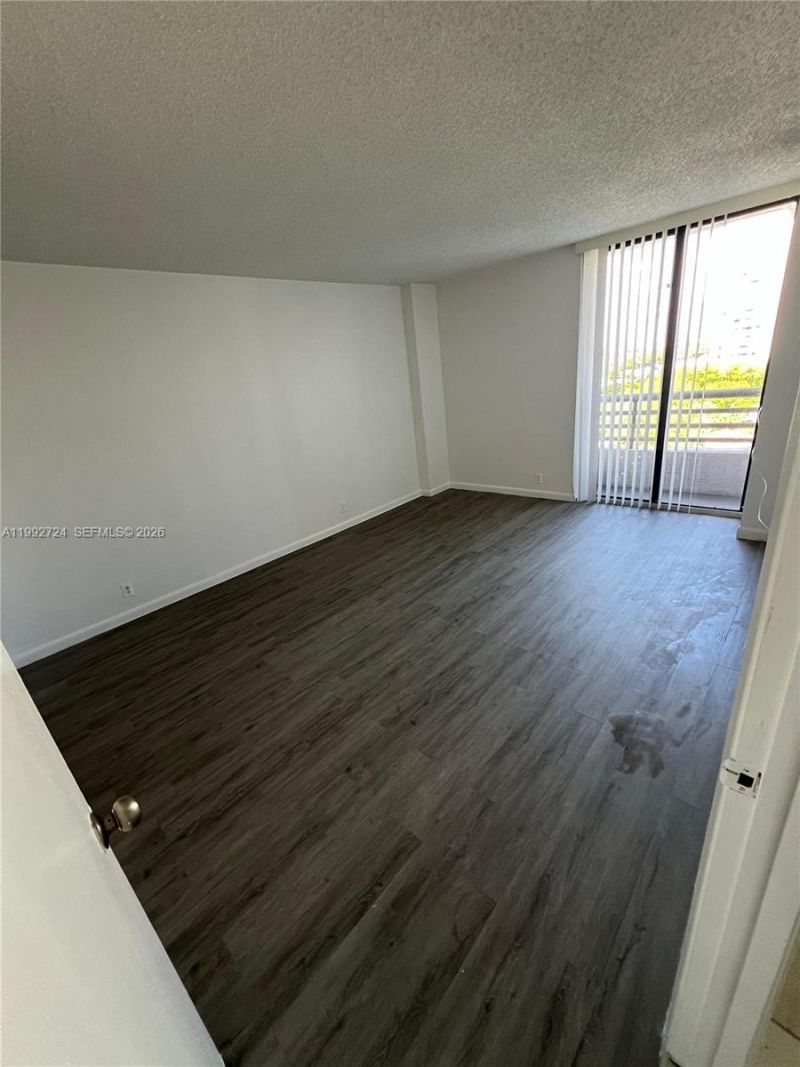 3300 NE 191st St, Unit 909, Aventura, FL 33180 Photo