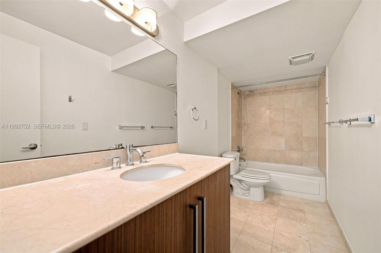 10275 Collins Ave, Unit 1107, Bal Harbour, FL 33154 Photo