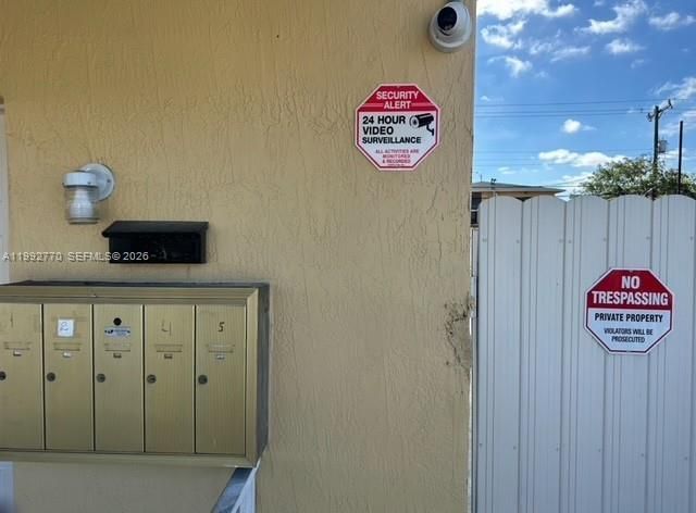 274 E 9th St, Unit 4, Hialeah, FL 33010 Photo