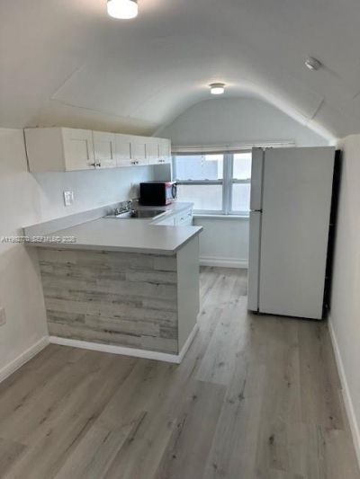 274 E 9th St, Unit 4, Hialeah, FL 33010 Photo