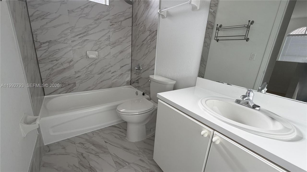 12260 SW 123rd Pass , Miami, FL 33186 Photo