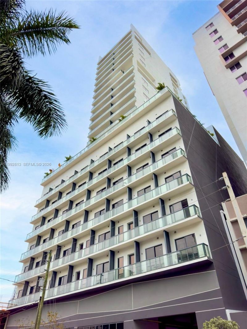 229 SW 9th St , Unit 202, Miami, FL 33130 Photo