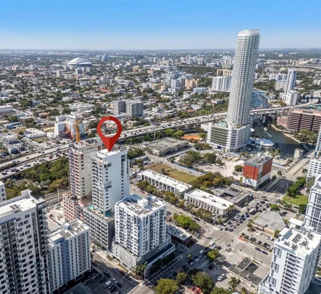 229 SW 9th St , Unit 202, Miami, FL 33130 Photo