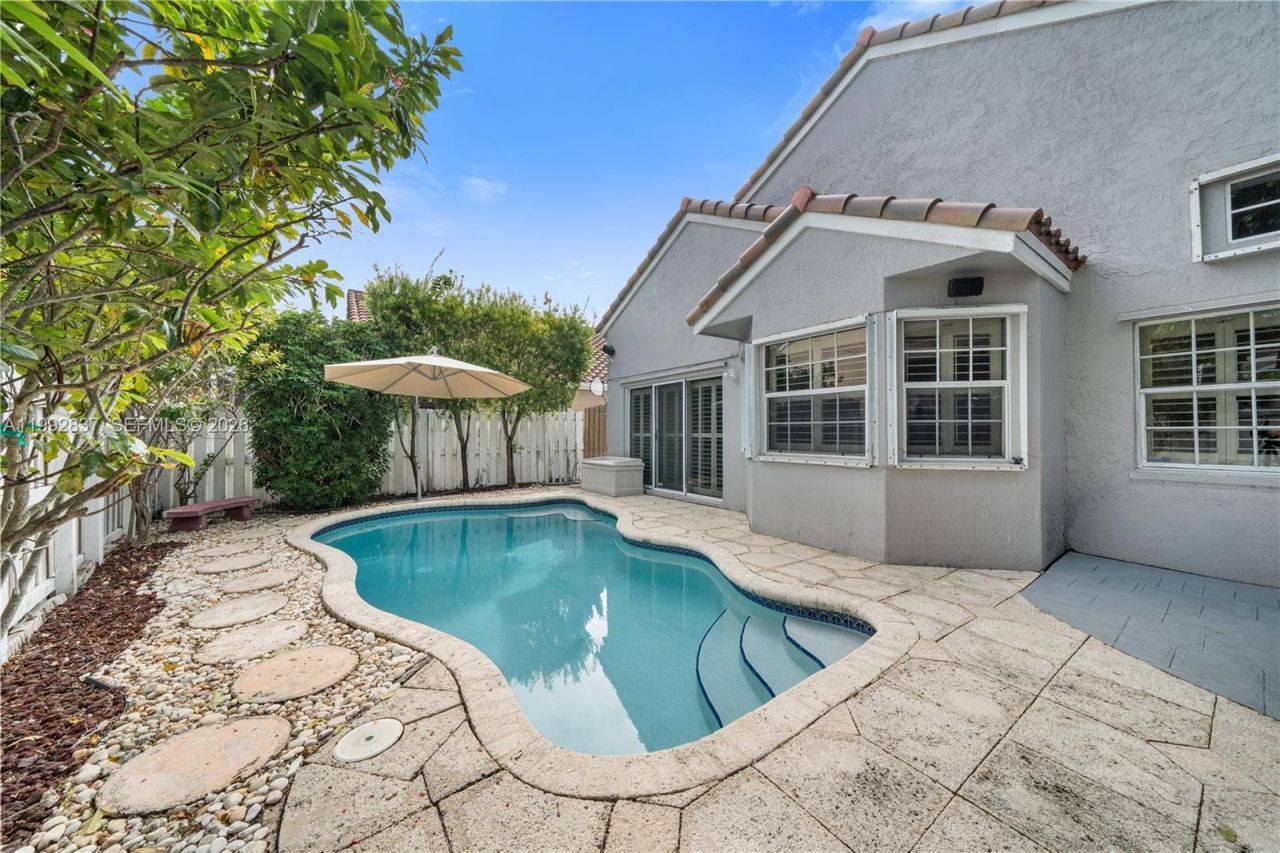 366 Bedford Ave , Weston, FL 33326 Photo