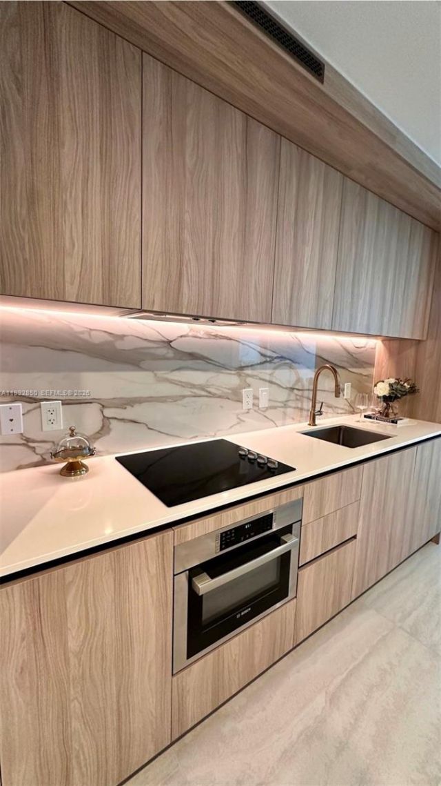 77 SE 5th Street, Unit 2914, Miami, FL 33131 Photo