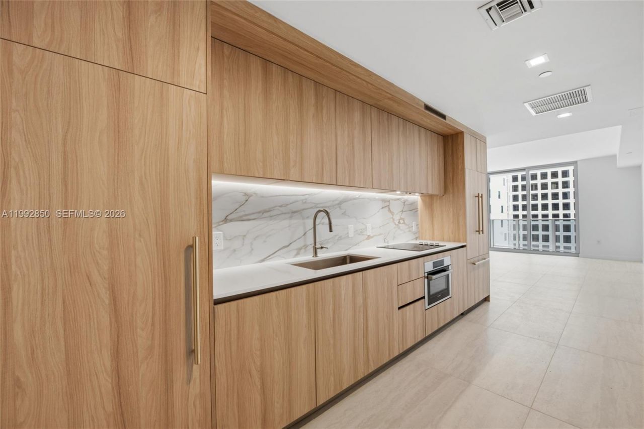 77 SE 5th Street, Unit 2914, Miami, FL 33131 Photo