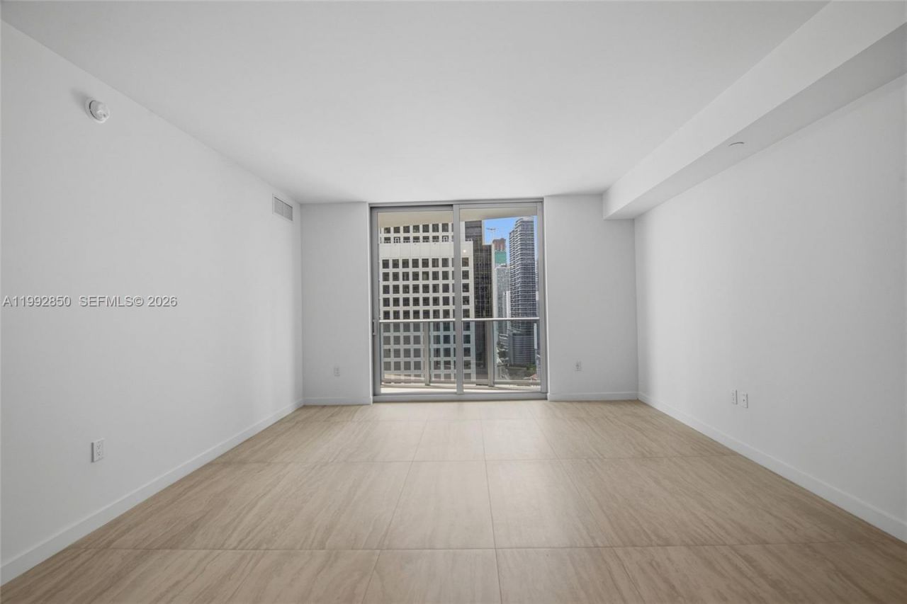 77 SE 5th Street, Unit 2914, Miami, FL 33131 Photo