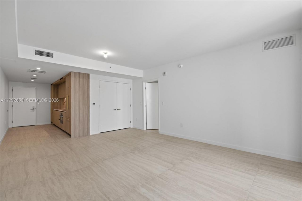 77 SE 5th Street, Unit 2914, Miami, FL 33131 Photo