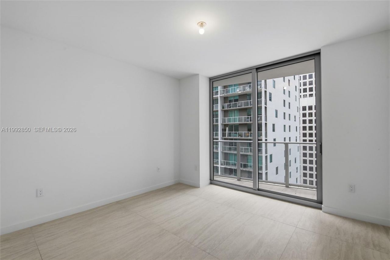 77 SE 5th Street, Unit 2914, Miami, FL 33131 Photo