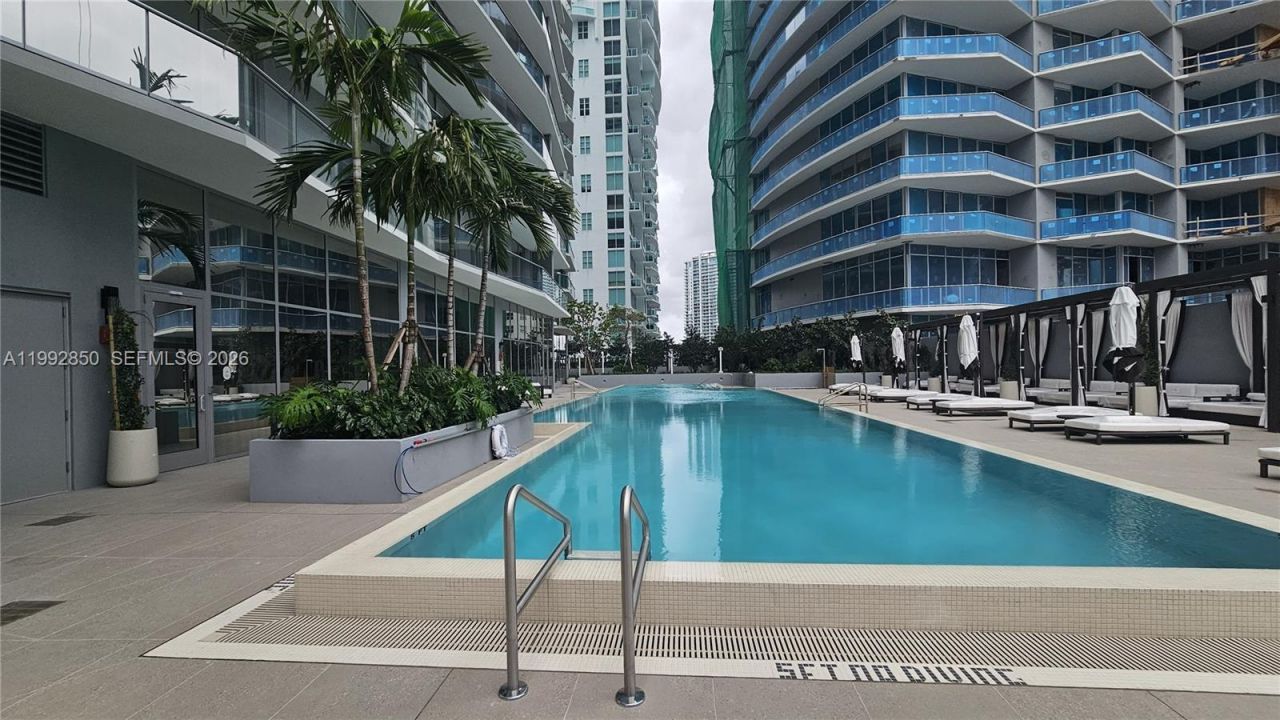 77 SE 5th Street, Unit 2914, Miami, FL 33131 Photo