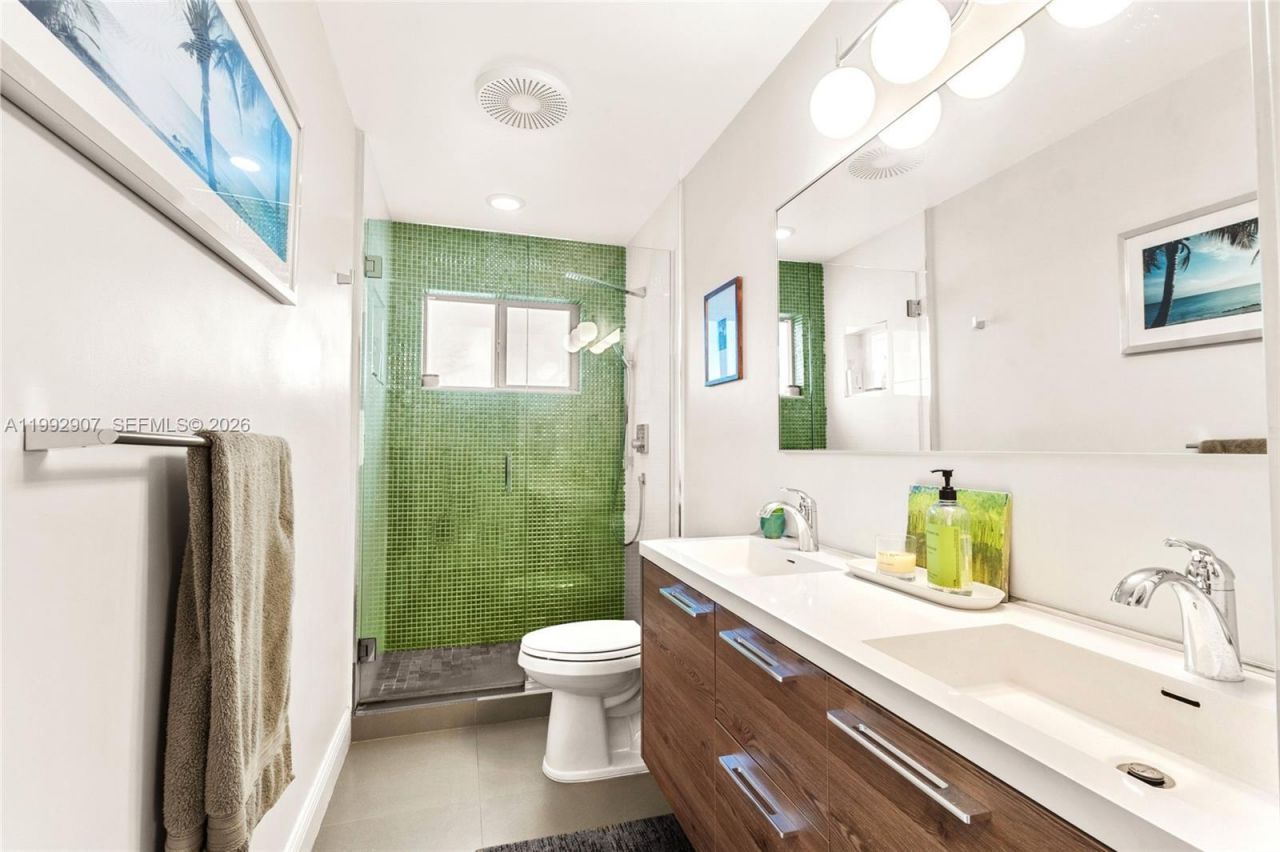 315 N 31st Rd , Hollywood, FL 33021 Photo