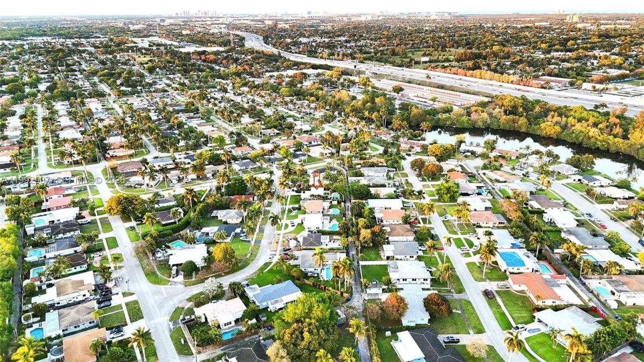 315 N 31st Rd , Hollywood, FL 33021 Photo