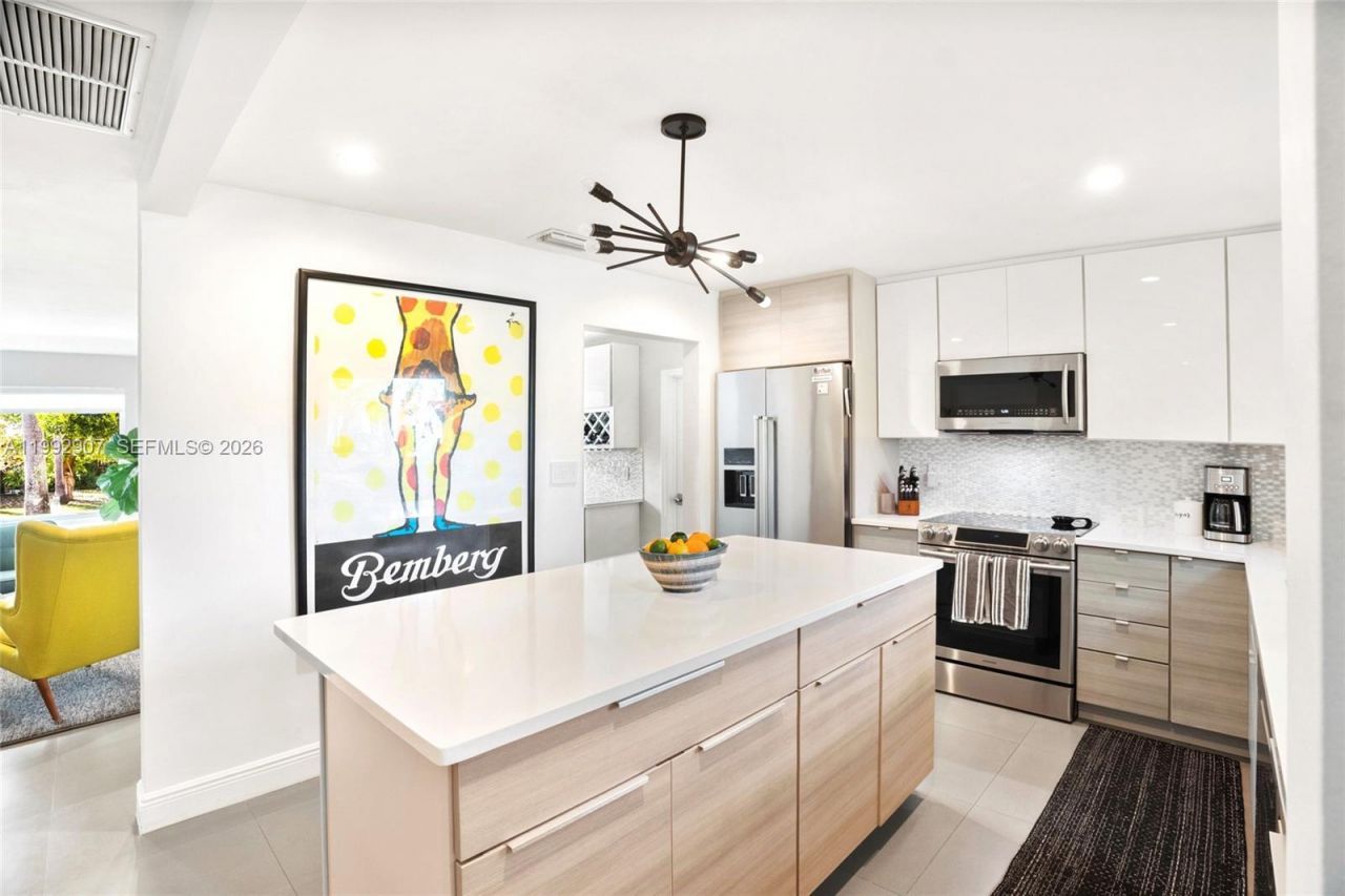 315 N 31st Rd , Hollywood, FL 33021 Photo