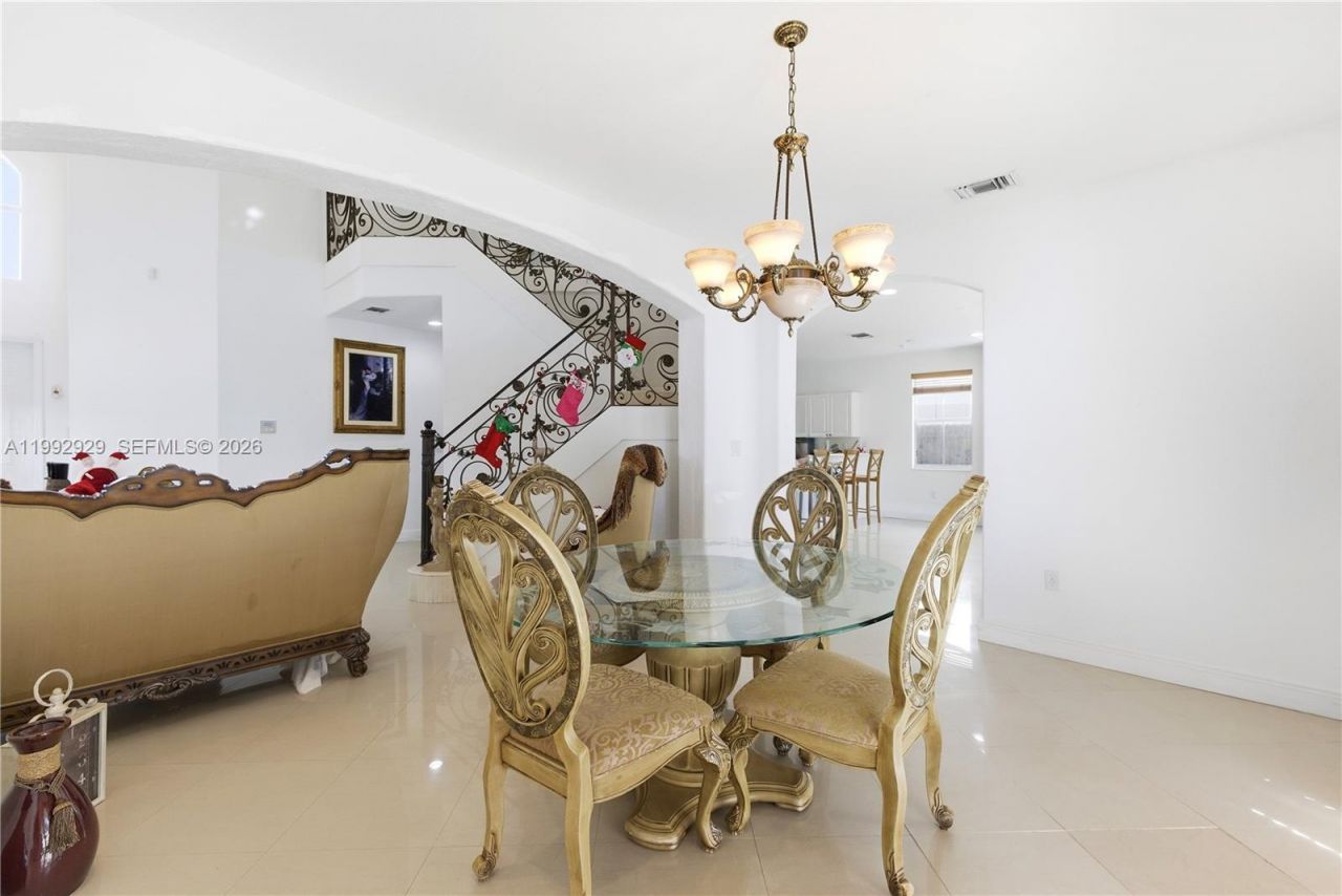 15184 SW 20th St , Miami, FL 33185 Photo