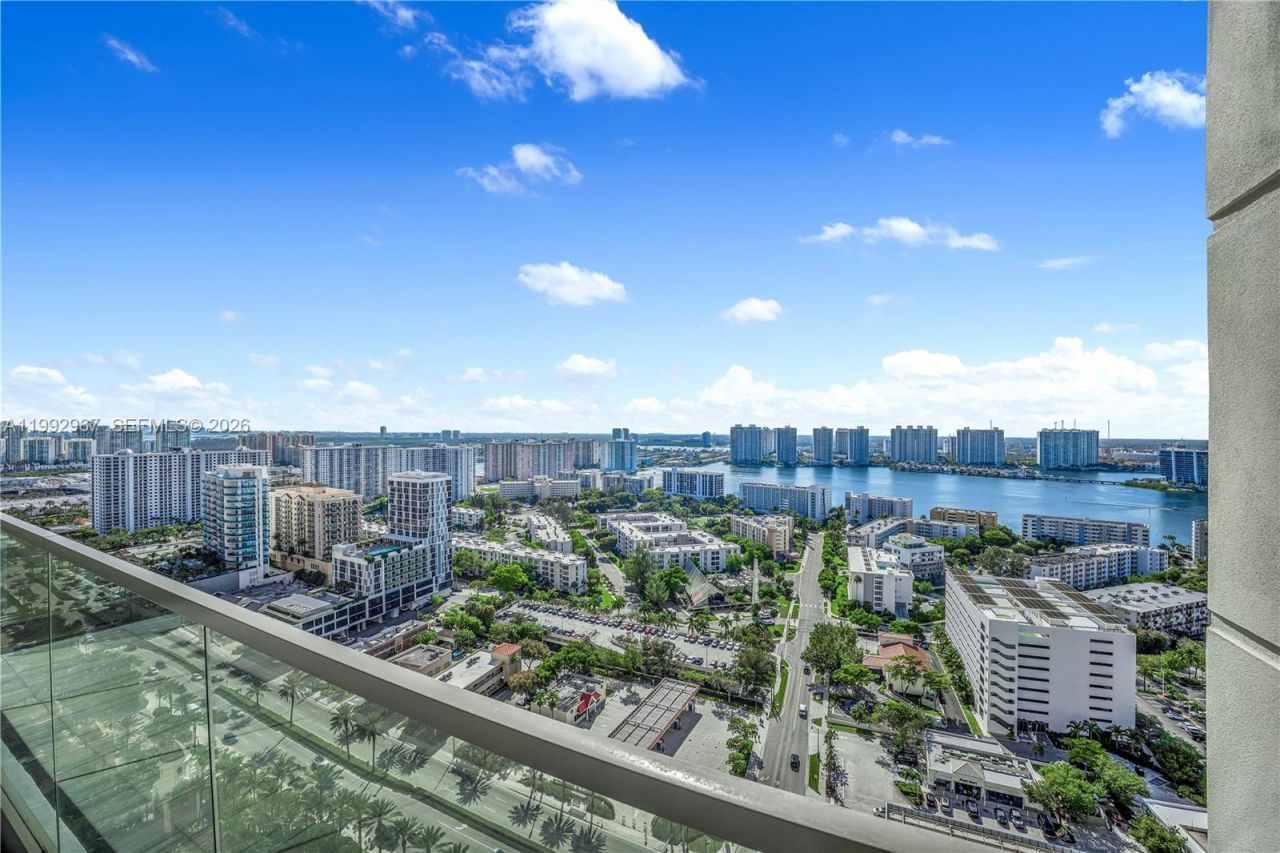17901 Collins Ave , Unit 2404, Sunny Isles Beach, FL 33160 Photo
