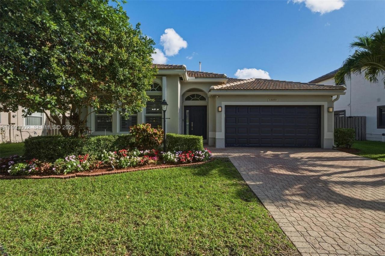 13070 NW 19th St , Pembroke Pines, FL 33028 Photo