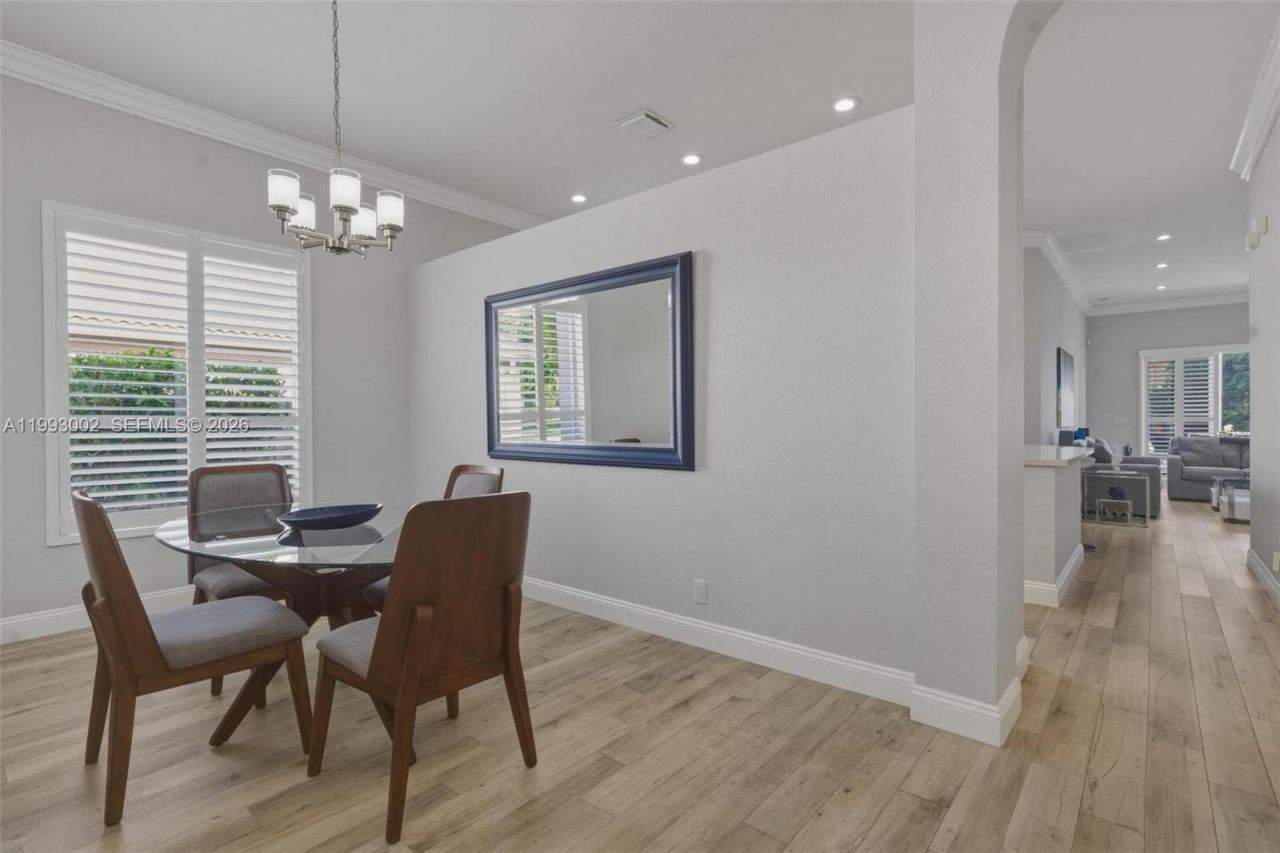 13070 NW 19th St , Pembroke Pines, FL 33028 Photo