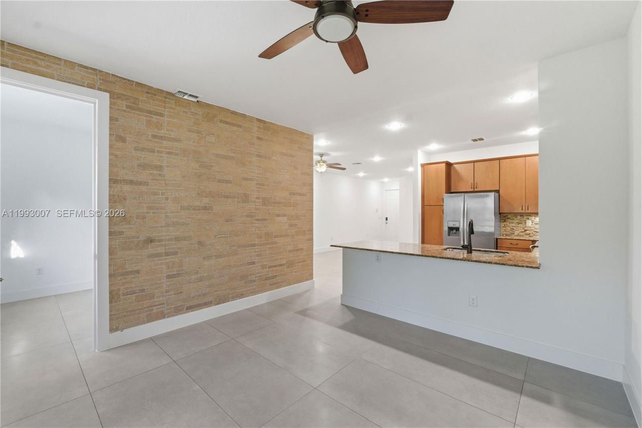 13012 N Riverwalk Cir N , Plantation, FL 33325 Photo