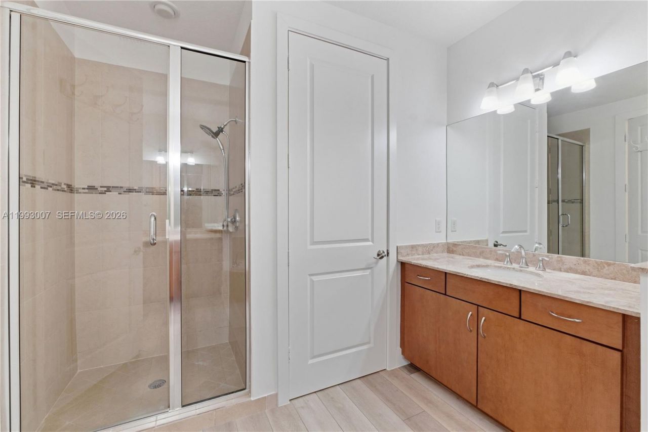 13012 N Riverwalk Cir N , Plantation, FL 33325 Photo