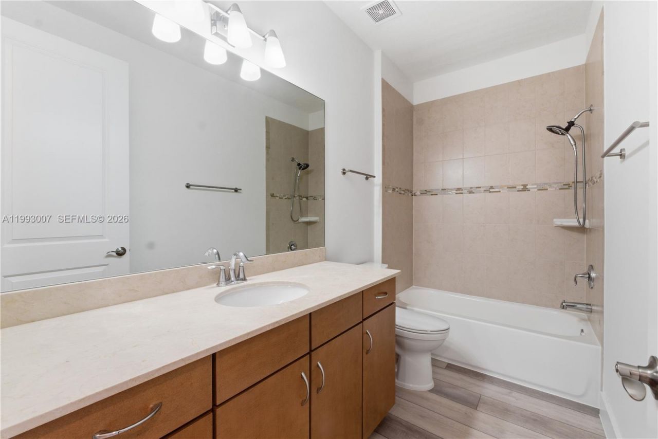 13012 N Riverwalk Cir N , Plantation, FL 33325 Photo