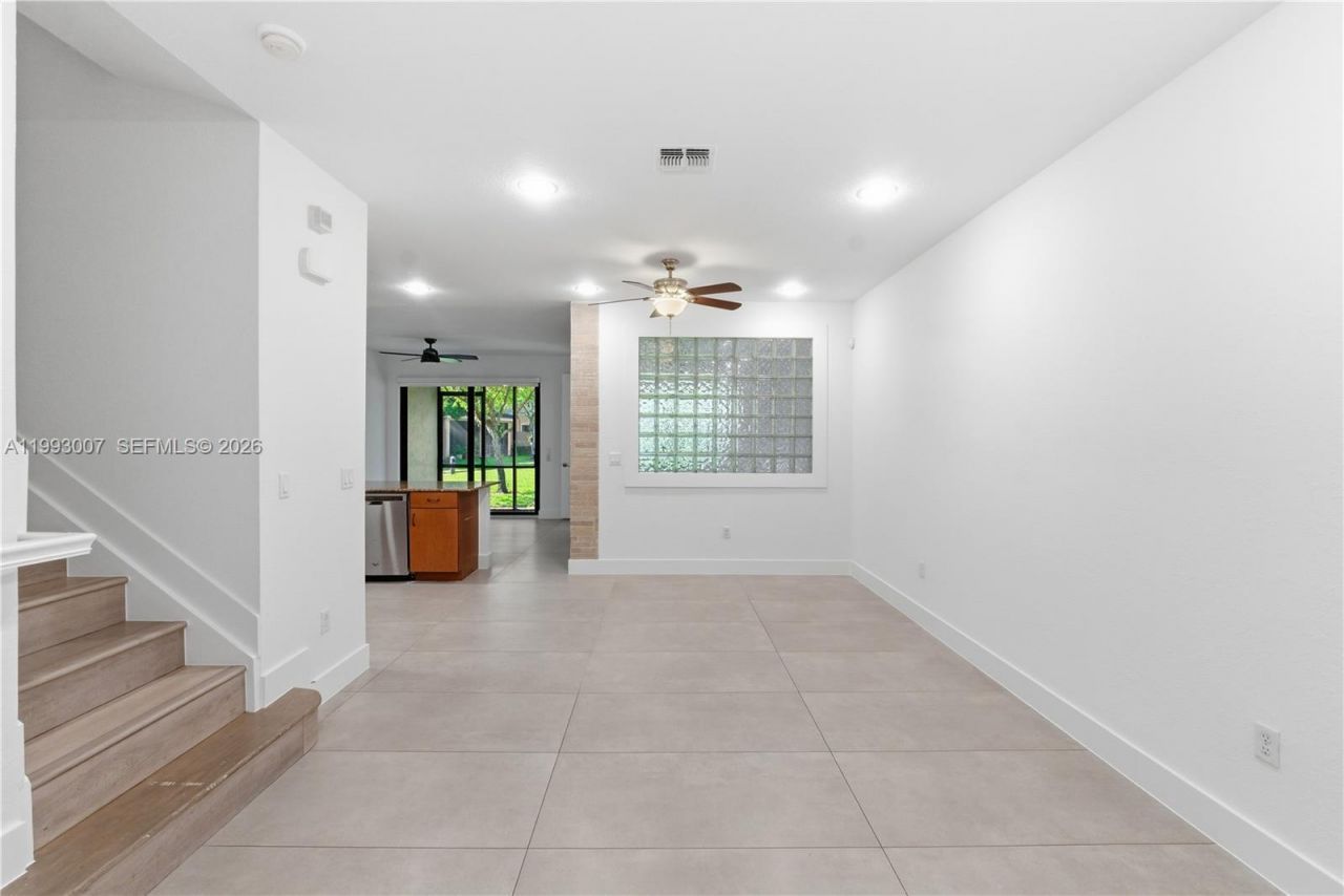 13012 N Riverwalk Cir N , Plantation, FL 33325 Photo