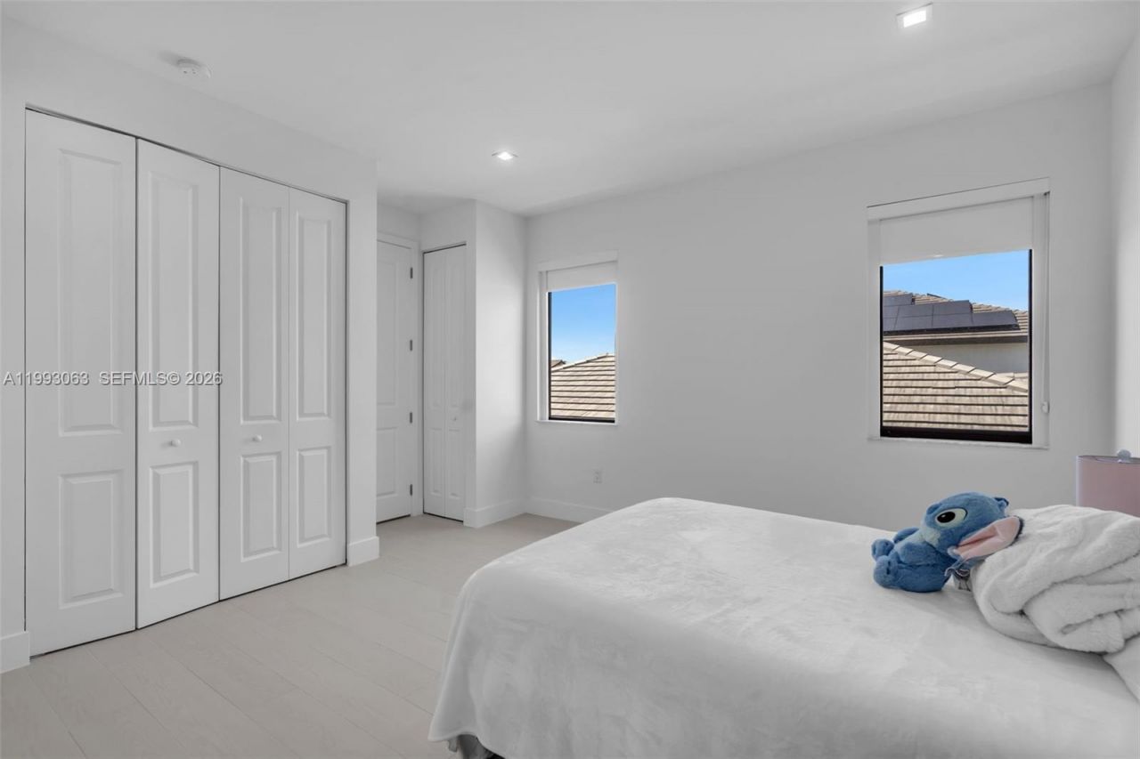 8019 NW 46th Ter , Doral, FL 33166 Photo