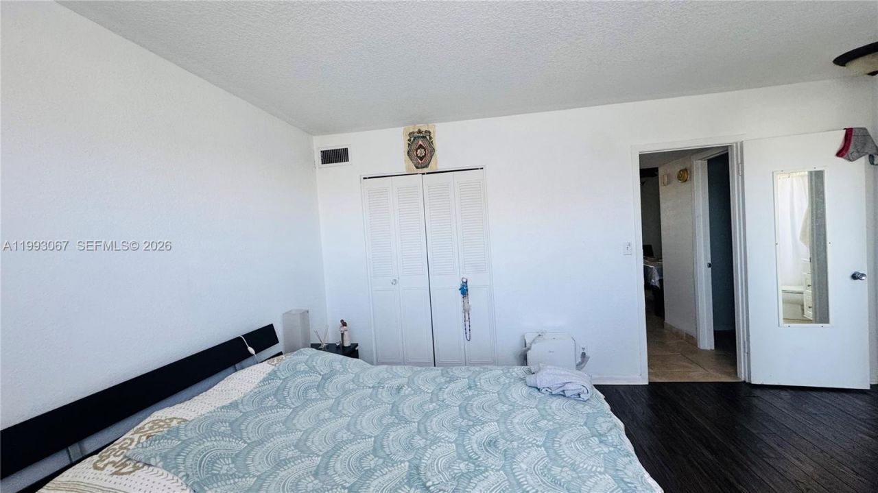 1425 Arthur , Unit 514B, Hollywood, FL 33020 Photo