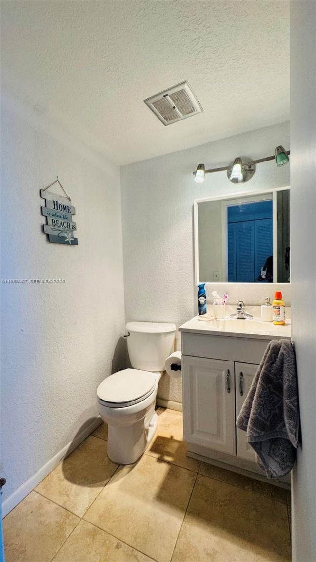 1425 Arthur , Unit 514B, Hollywood, FL 33020 Photo